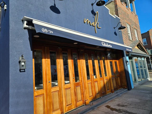 Meli Restaurant Storefront