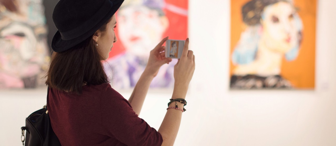 Woman at art gallery